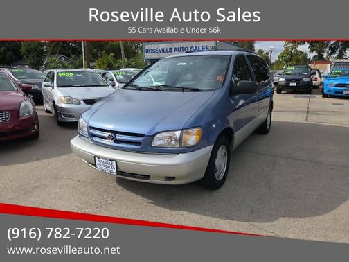 2000 Toyota Sienna XLE