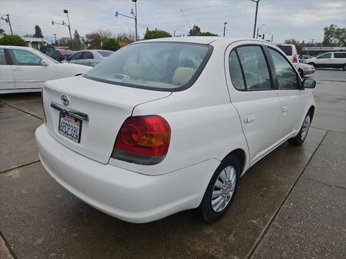 2003 Toyota ECHO Base 4dr Sedan