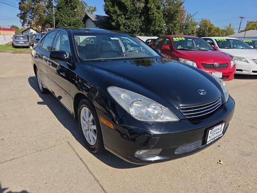 2004 Lexus ES 330 Base