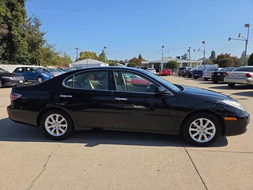 2004 Lexus ES 330 Base