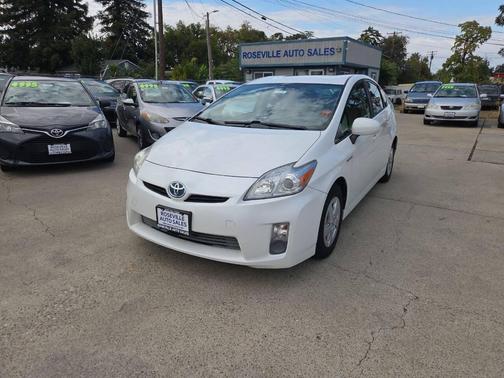 2010 Toyota Prius IV