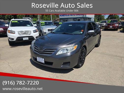 2010 Toyota Camry LE