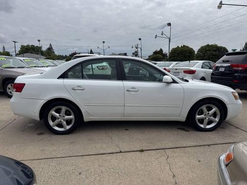 White 2006 Hyundai SONATA GLS