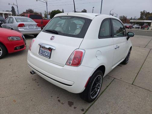 2013 FIAT 500 Pop