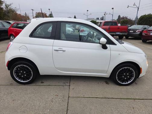 2013 FIAT 500 Pop