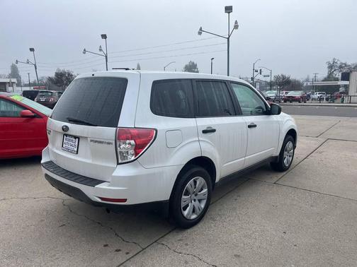 2009 Subaru Forester 2.5 X