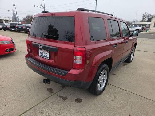 2012 Jeep Patriot Sport