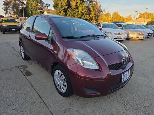 2010 Toyota Yaris Base