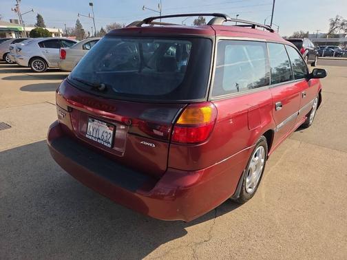 2002 Subaru Legacy Base