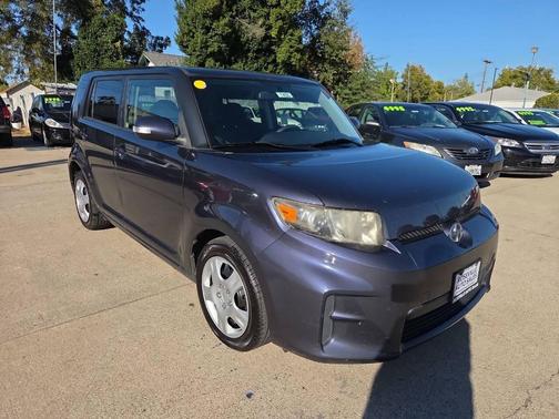 2012 Scion xB Release Series 9.0