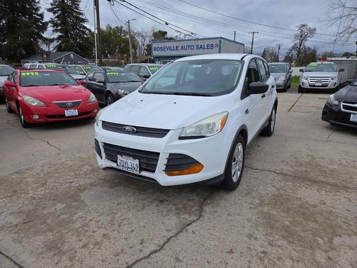 2014 Ford Escape S