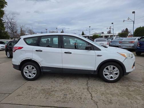 2014 Ford Escape S