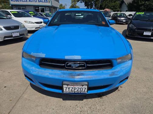 2011 Ford Mustang V6 Premium