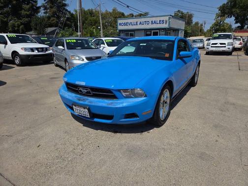 2011 Ford Mustang V6 Premium