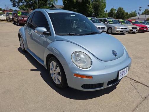 2010 Volkswagen New Beetle 2.5L