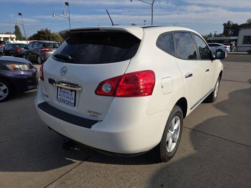 2013 Nissan Rogue S