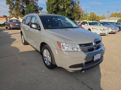 2019 Dodge Journey SE
