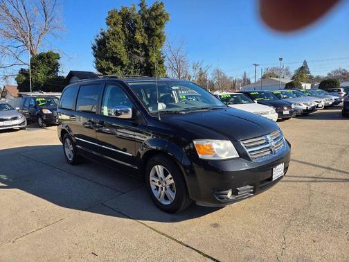 2008 Dodge Grand Caravan SXT