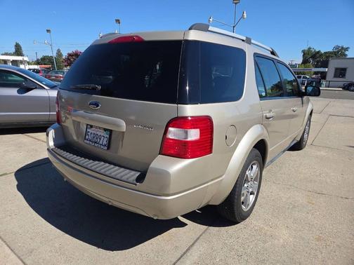 Tan 2006 Ford Freestyle Limited