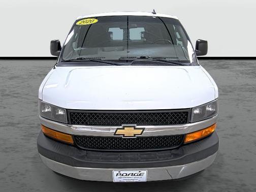Summit White 2020 Chevrolet Express 2500 Work Van