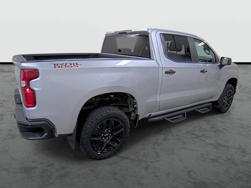 Silver Ice Metallic 2022 Chevrolet Silverado 1500 Limited LT Trail Boss