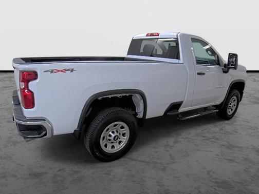 Summit White 2026 Chevrolet Silverado 2500 WT