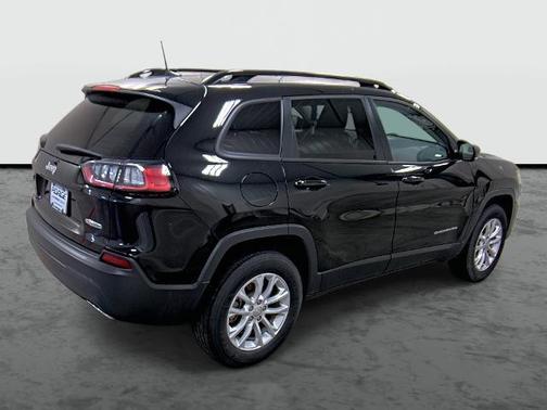 Diamond Black 2022 Jeep Cherokee Latitude Lux