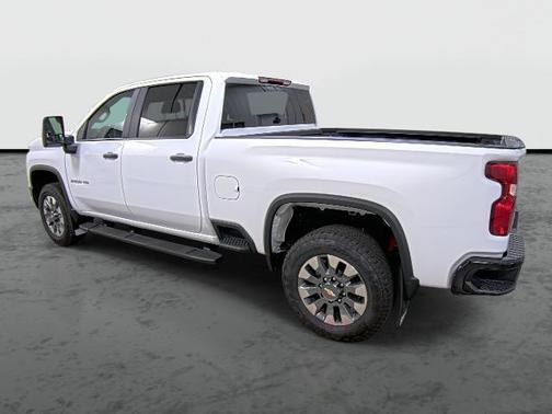 2024 Chevrolet Silverado 2500 Custom