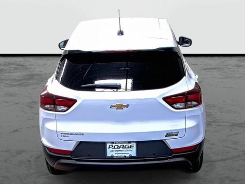 Summit White 2026 Chevrolet Trailblazer LS