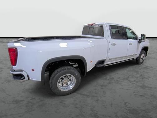 2025 Chevrolet Silverado 3500 High Country