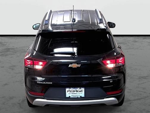 Mosaic Black Metallic 2023 Chevrolet Trailblazer LT