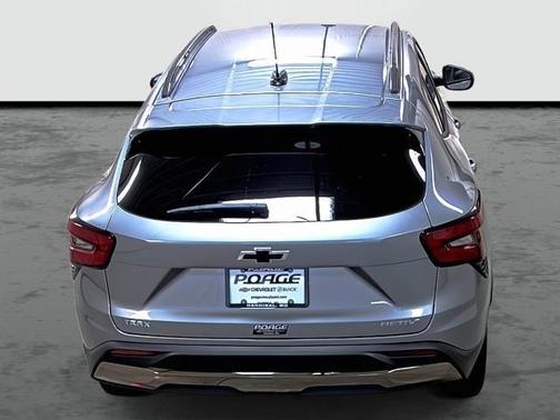 Sterling Gray Metallic 2026 Chevrolet Trax ACTIV