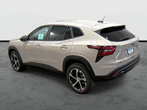 White Sand 2026 Chevrolet Trax 1RS