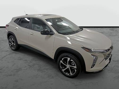 White Sand 2026 Chevrolet Trax 1RS