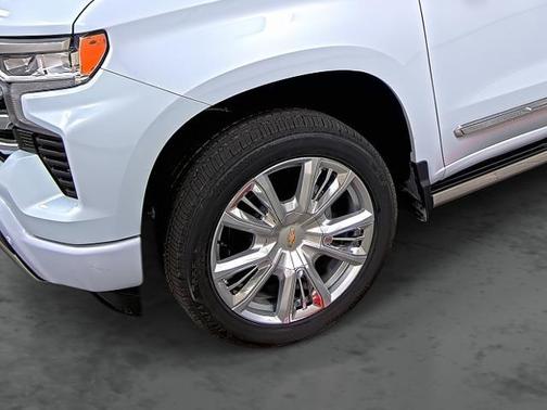 Polar White 2026 Chevrolet Silverado 1500 High Country