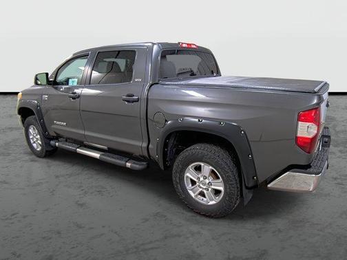 2015 Toyota Tundra SR5