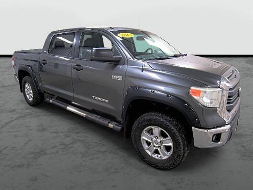 2015 Toyota Tundra SR5