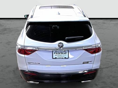 White Frost Tri-Coat 2022 Buick Enclave Essence