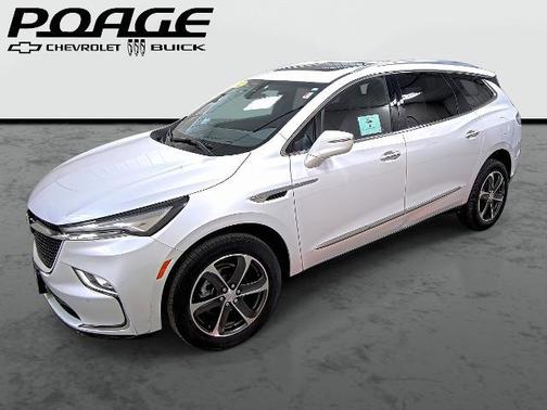 2022 Buick Enclave Essence