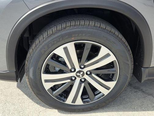 Gray 2026 Mitsubishi Outlander Sport 2.0 ES