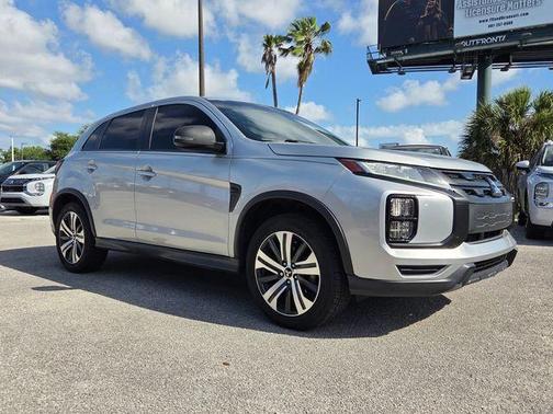 Alloy Silver Metallic 2020 Mitsubishi Outlander Sport 2.0 SE