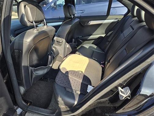 2010 Mercedes-Benz C-Class C300