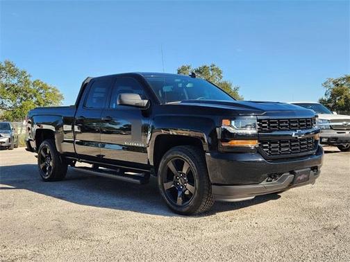 2018 Chevrolet Silverado 1500 Custom