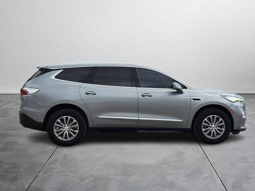 2023 Buick Enclave Premium