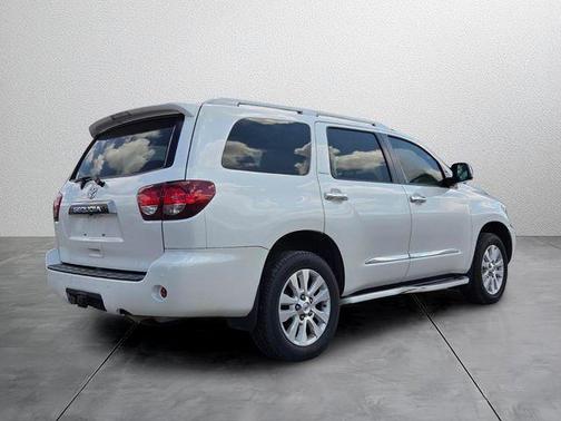 Blizzard Pearl 2020 Toyota Sequoia Platinum