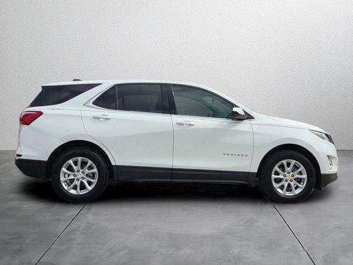 Summit White 2020 Chevrolet Equinox 1LT