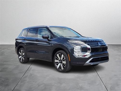 2025 Mitsubishi Outlander SEL