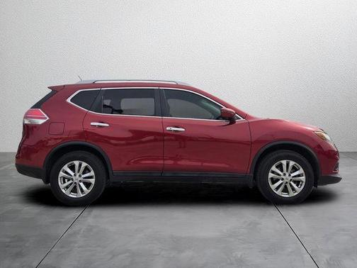 Cayenne Red 2016 Nissan Rogue SV