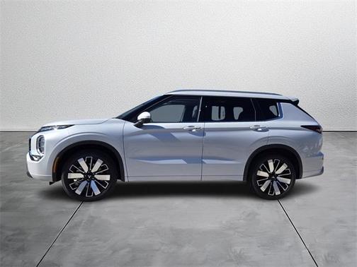 2026 Mitsubishi Outlander SEL