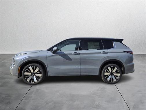 2026 Mitsubishi Outlander SEL